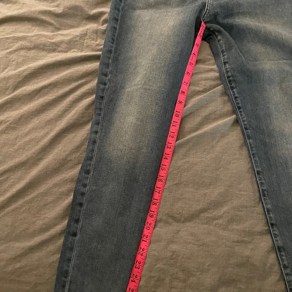 High rise skinny Joe’s Jeans - Picture 9 of 9